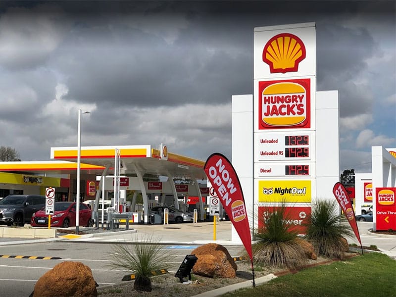 SHELL FUEL & HUNGRY JACKS